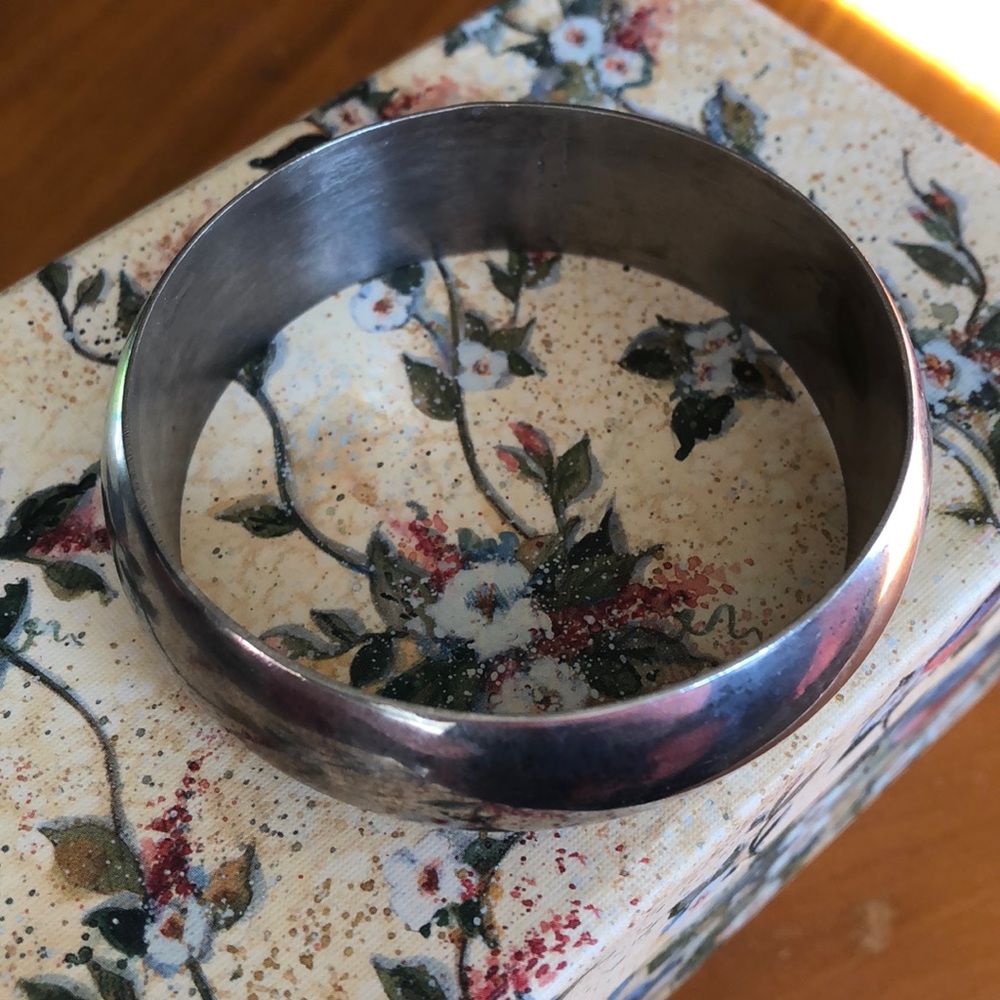Mexican silver bangle bracelet. Hecho in Mexico